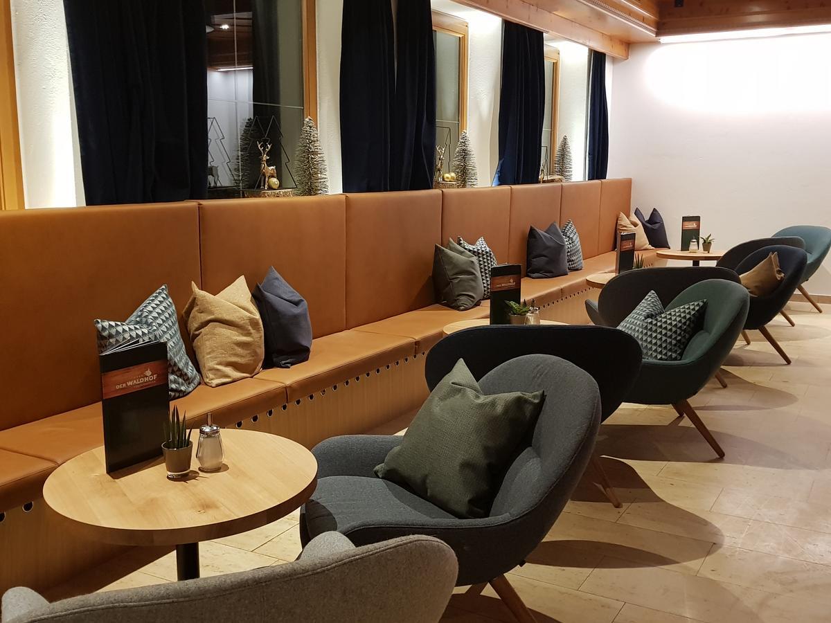 Der Waldhof Hotel
